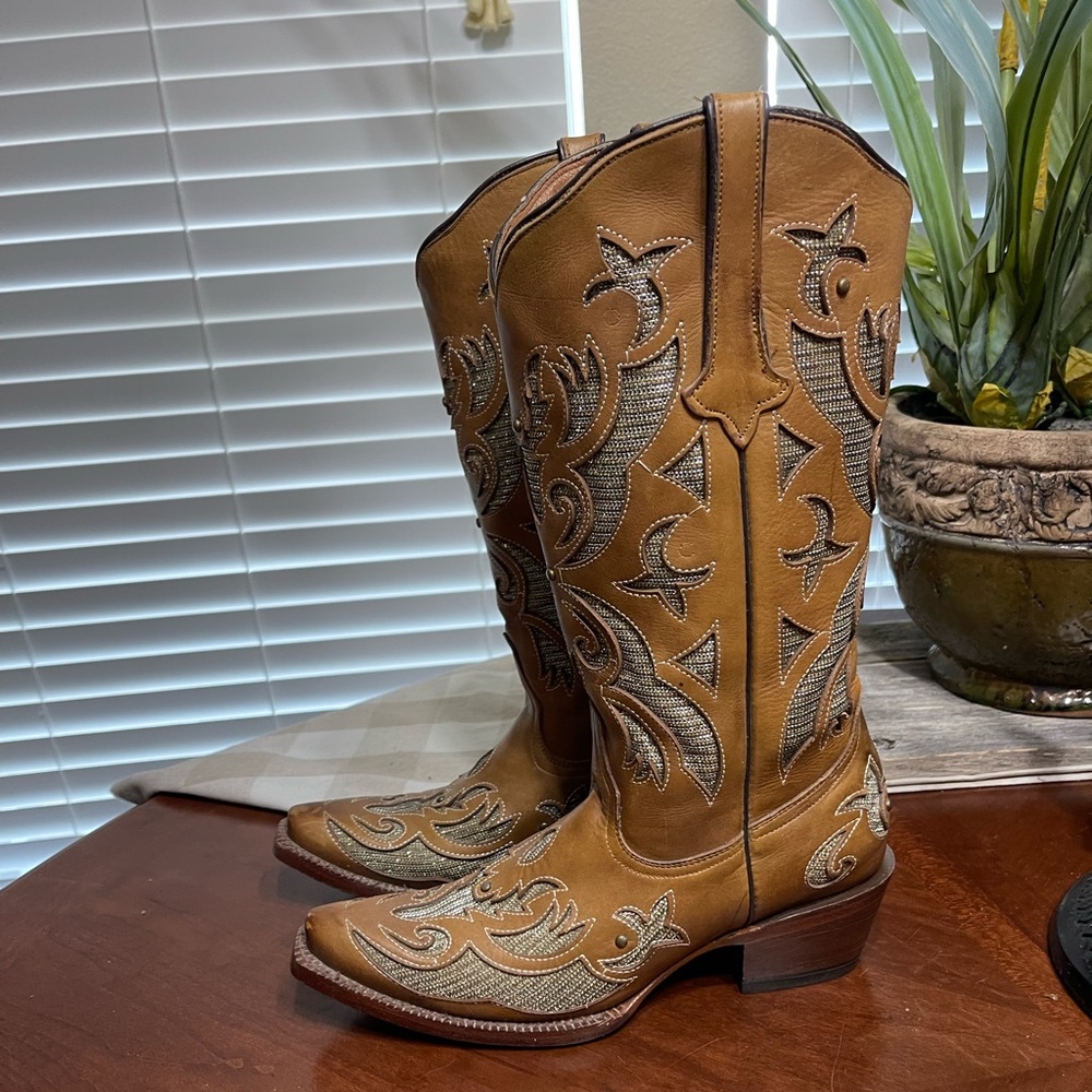 Tanner Mark Shimmer inlay Snip Toe Western Cowboy Boots